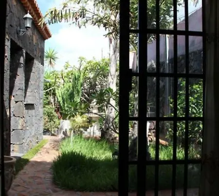 Casa Bienes פואנקאליינטה דה לה פלמה